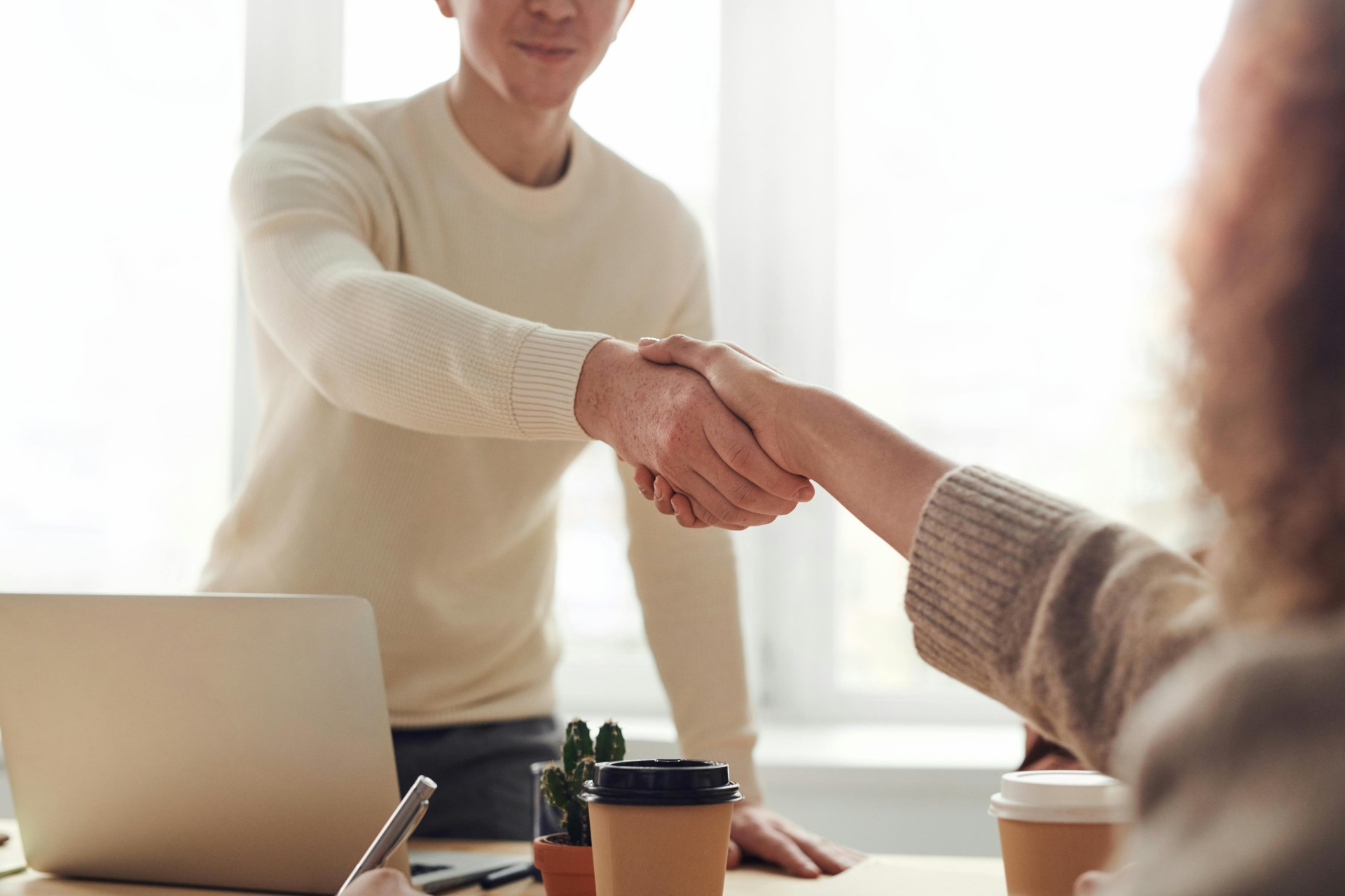 Why Job Seekers Should Avoid Recruitment Agencies – And What to Use Instead